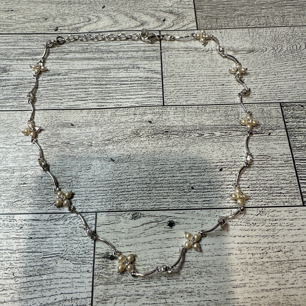 MONET Silvertone Faux Pearl & Rhinestone Necklace Stamp Adjust *Missing 2 Pearls